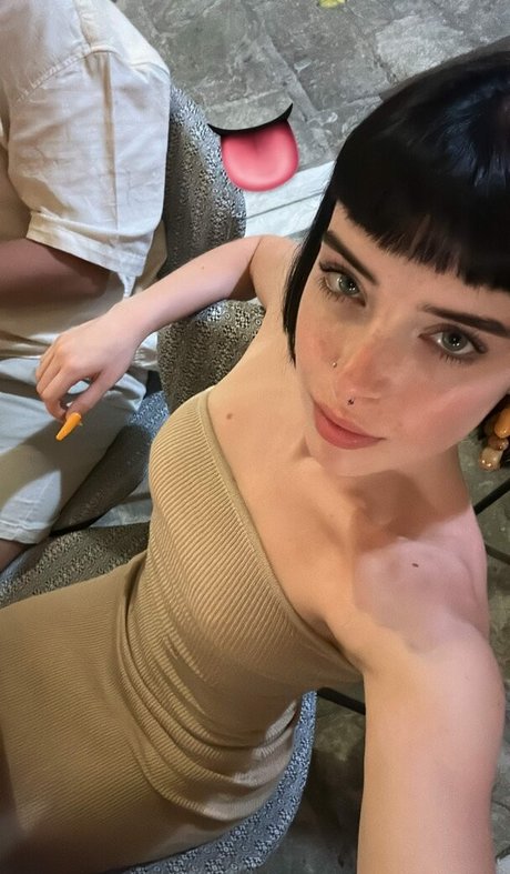 Chloe Hodgson naked leaks OnlyFans pic