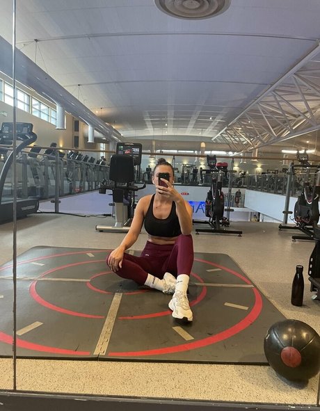 Foto desnuda filtrada de OnlyFans de Sexiestgilf