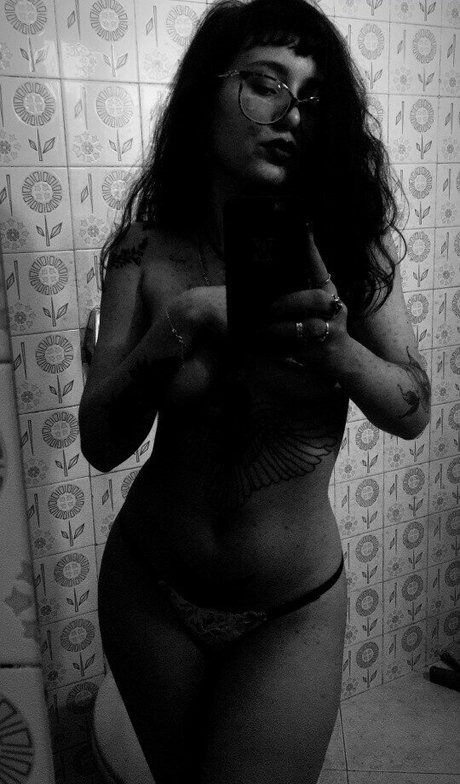 OnlyFans-model Betinices