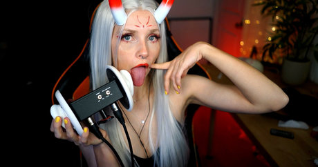 Nacktes geleaktes OnlyFans-Foto von Kamicakes Asmr