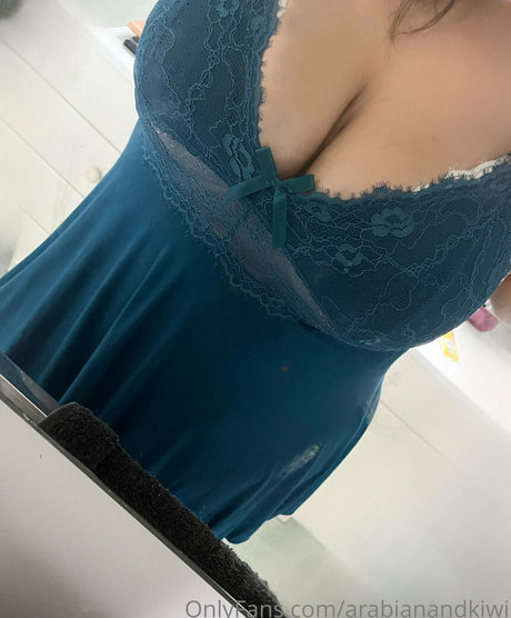 Обнаженная фотография утечки OnlyFans от Arabianandkiwi