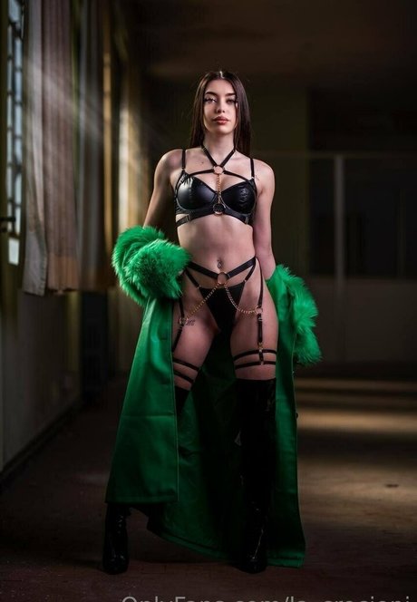 OnlyFans-model Lacrocioni