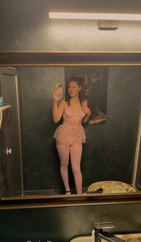 Alexaon01 OnlyFansリークヌード写真