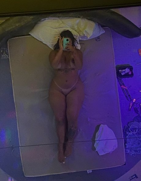 Foto di nudo di fuga di OnlyFans di Jasminny Rodrigues