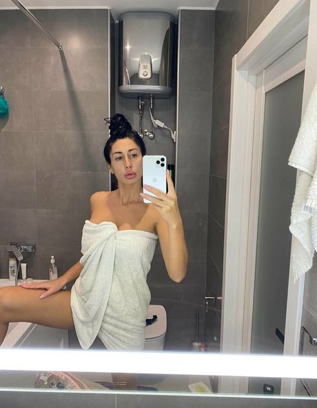 Yoursweetmari naked leaks OnlyFans pic