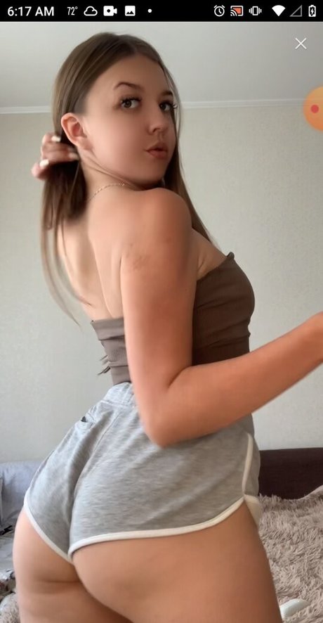 Foto di nudo di fuga di OnlyFans di Dashasim