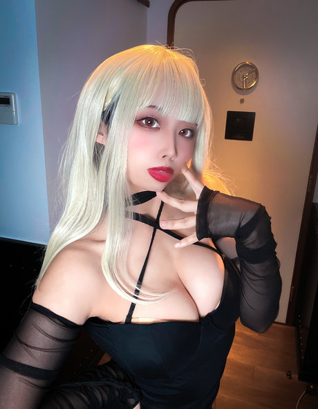 OnlyFans-model Nazoeirian