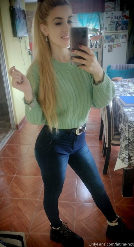 Naken lekkede OnlyFans-bilde av Thedevilhot