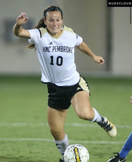 Nacktes geleaktes OnlyFans-Foto von Kate Weisner