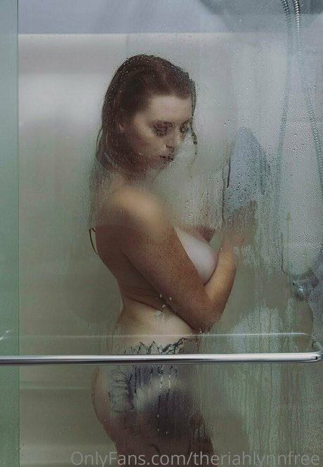 Foto desnuda filtrada de OnlyFans de Theriahlynnfree