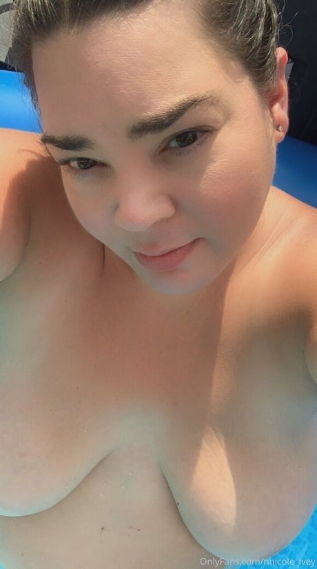 Alasti lekkinud OnlyFans-i pilt Nnicoleivey