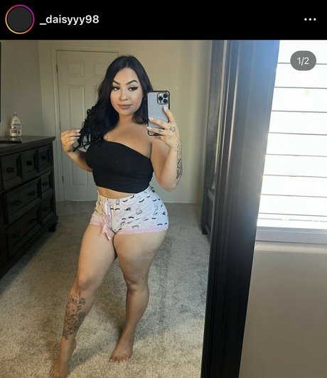 Alasti lekkinud OnlyFans-i pilt Daisyyy98