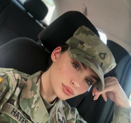 Naakte gelekte OnlyFans-foto van Princessxell