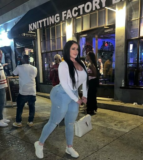 Foto desnuda filtrada de OnlyFans de Veronica Dragone