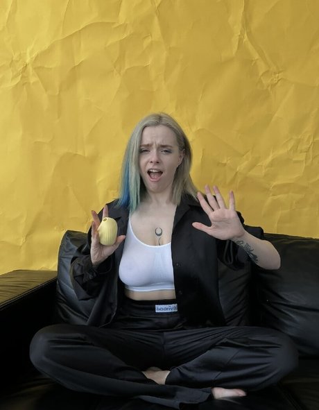 OnlyFans-model Asya Say