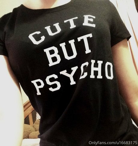 OnlyFans-model Vaniljepus