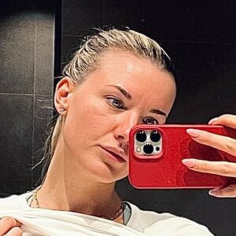 Naken lekkede OnlyFans-bilde av Kristinll