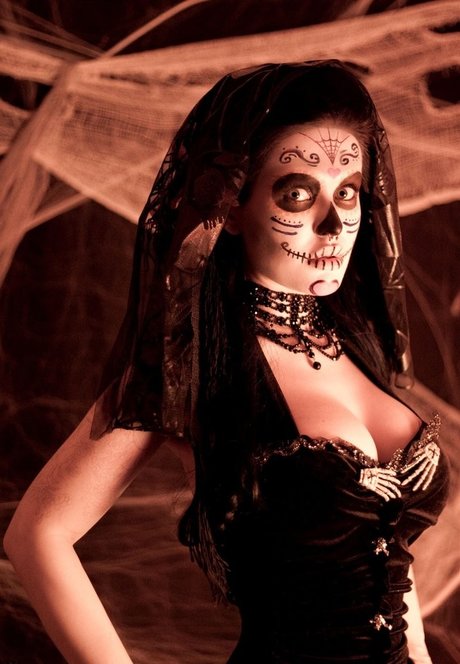 Naken lekkede OnlyFans-bilde av Violet Doll