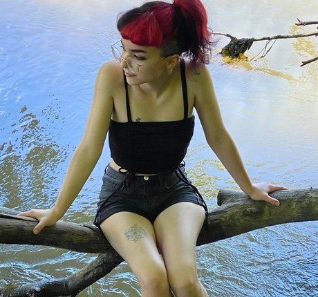 Ultravioletdarling naked leaks OnlyFans pic