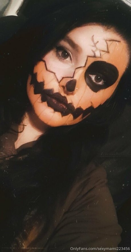 Naken lekkede OnlyFans-bilde av Sexymami223456