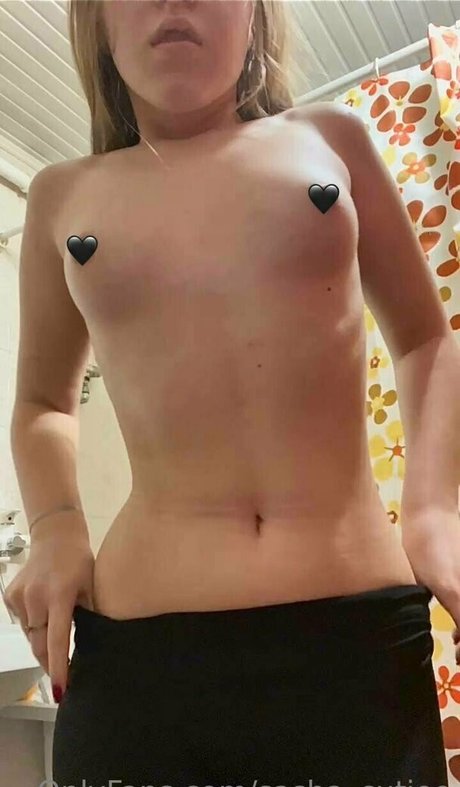 Обнаженная фотография утечки OnlyFans от Sashacutiee