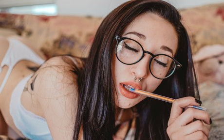 Misswhitetrash naked leaks OnlyFans pic