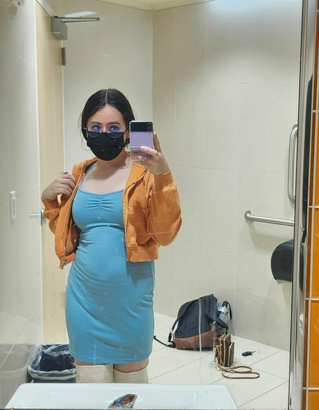 Naken läckt OnlyFans-bild av Yourlocalfuta