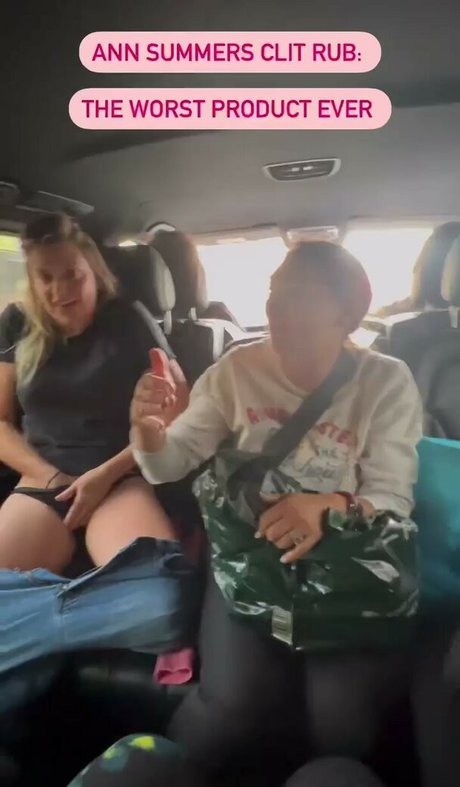 Alasti lekkinud OnlyFans-i pilt Anna Williamson