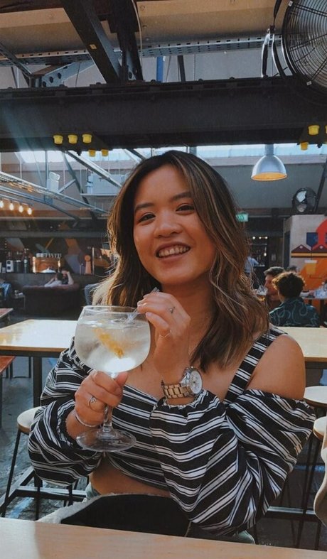 Nahá fotka uniklých OnlyFans od Mikaela