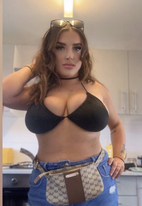 Foto di nudo di fuga di OnlyFans di Meganxlxm