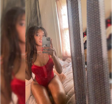 Foto di nudo di fuga di OnlyFans di Tatyannafortson