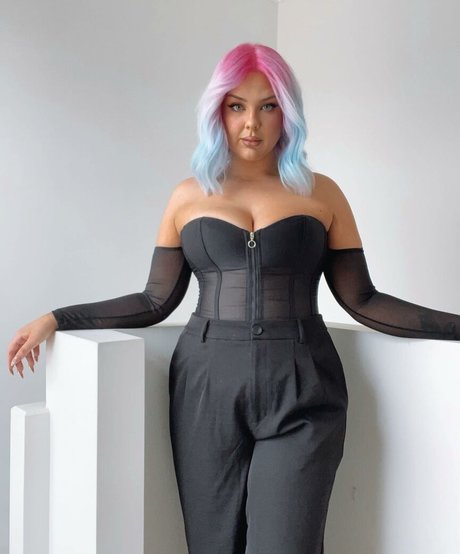 Nahá fotka uniklých OnlyFans od Laurenbrianna