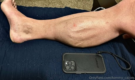 Tommycalves naked leaks OnlyFans pic