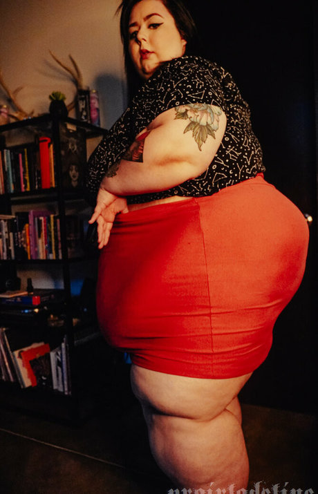 Ssbbwadeline OnlyFansリークヌード写真