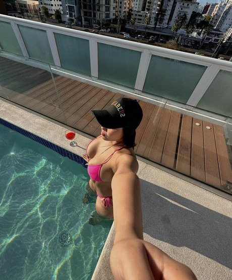 Foto desnuda filtrada de OnlyFans de Oriana Falla