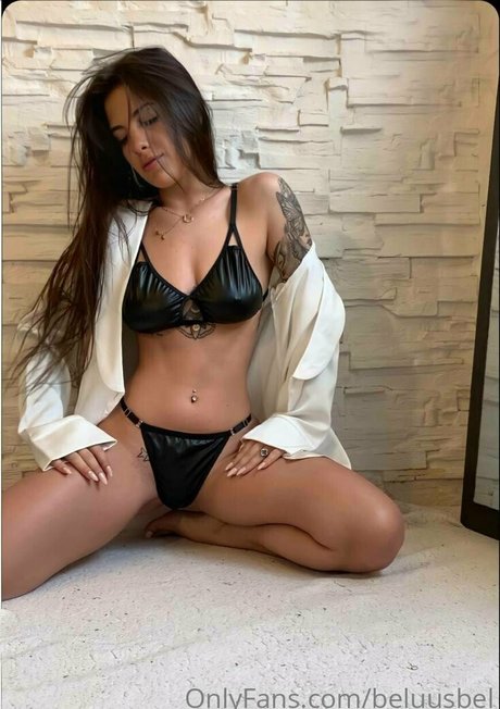 Nacktes geleaktes OnlyFans-Foto von Beluusbel