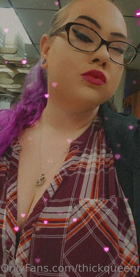Thickqueenrose420 naked leaks OnlyFans pic