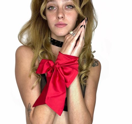 Naken lekkede OnlyFans-bilde av Rita Bokman