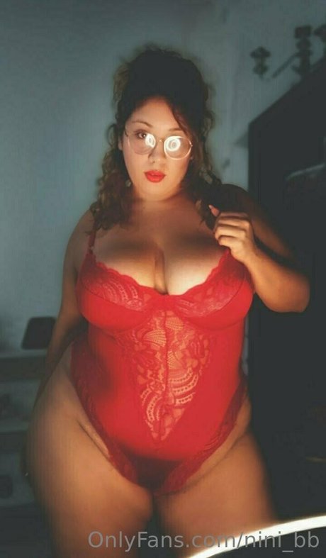 Naken läckt OnlyFans-bild av Ninibb