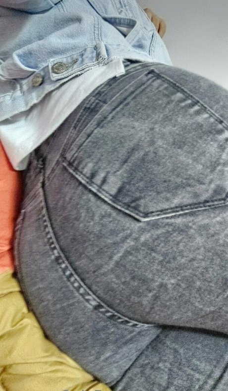 Nacktes geleaktes OnlyFans-Foto von Angerca