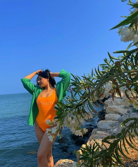 Nahá fotka uniklých OnlyFans od Sareelle