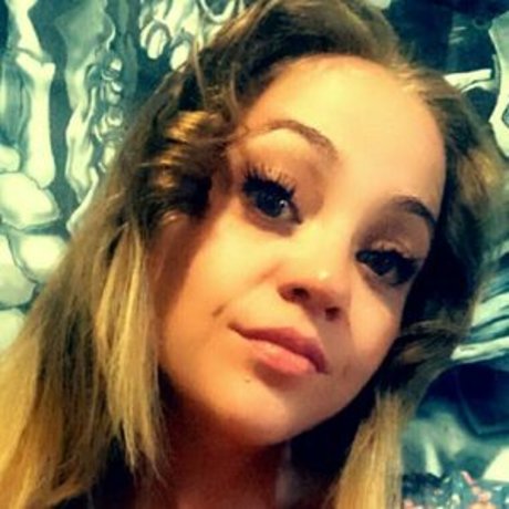 Photo nue de fuite OnlyFans de Writemepoetry