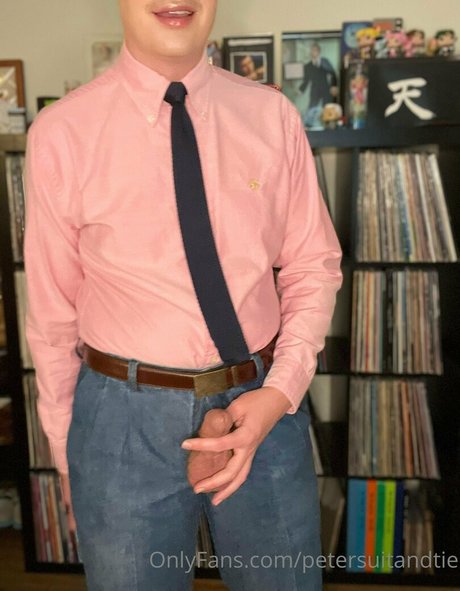 Alasti lekkinud OnlyFans-i pilt Petersuitandtie