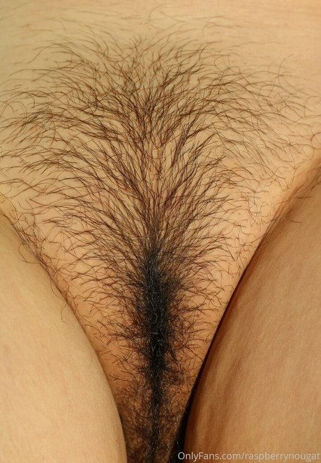 Alasti lekkinud OnlyFans-i pilt Raspberrynougat