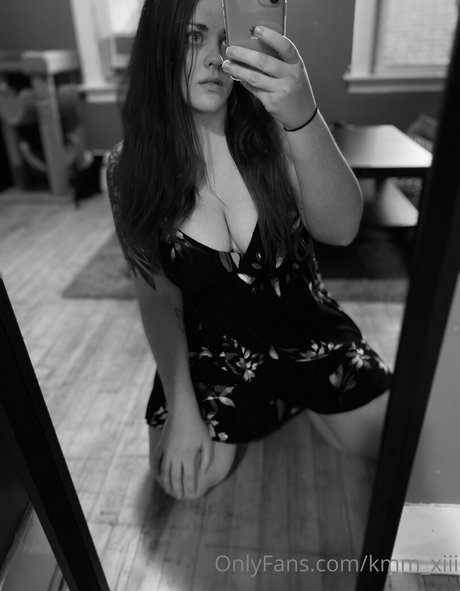 Naken läckt OnlyFans-bild av Kmmxiii