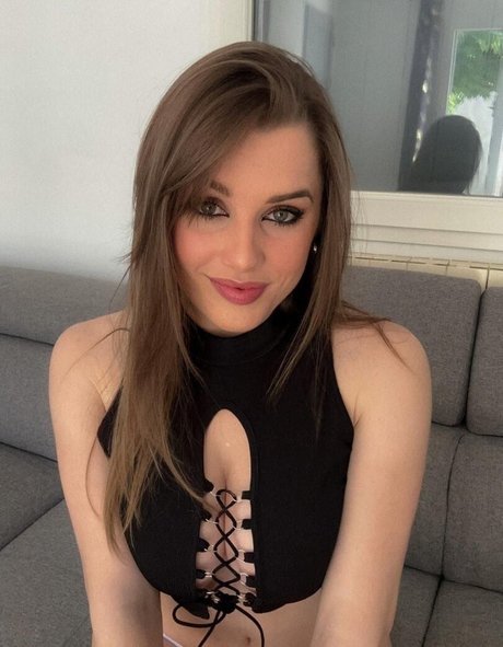 Nahá fotka uniklých OnlyFans od Weenzly