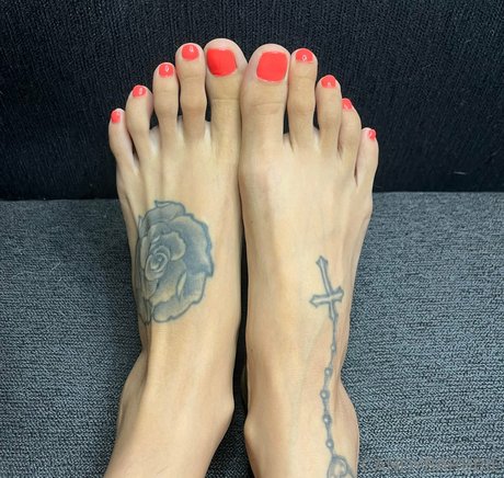 Nahá fotka uniklých OnlyFans od Candybarbbie