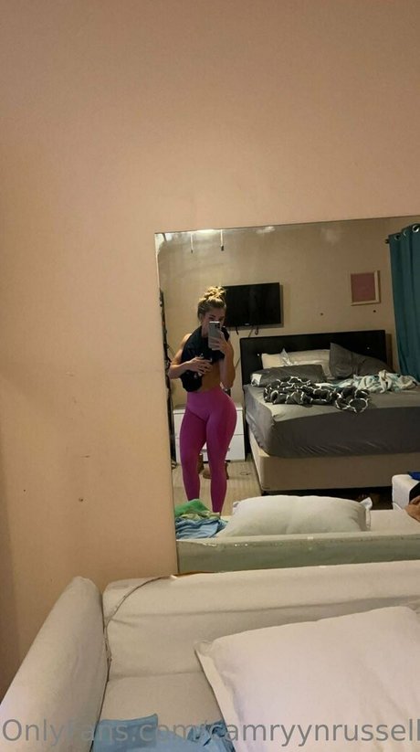 Alasti lekkinud OnlyFans-i pilt Camryynrussell