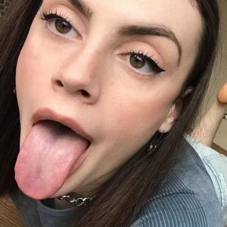 Naakte gelekte OnlyFans-foto van Queensoft400