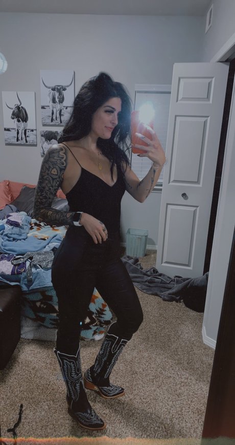 Naakte gelekte OnlyFans-foto van Kyls97